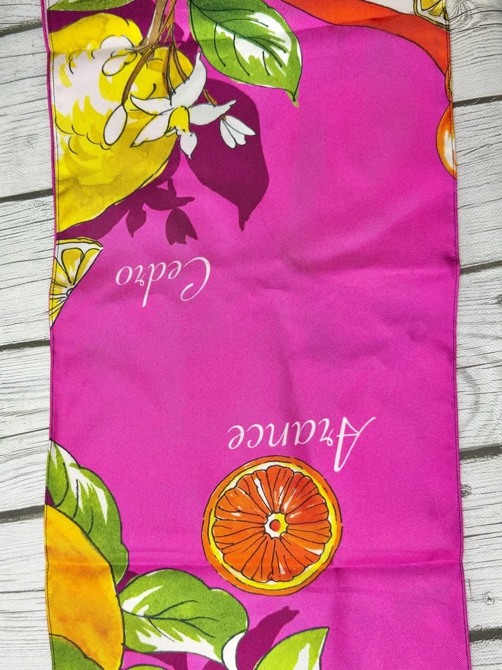 BRAND NEW Dolce & Gabbana Capri Citrus 100% Silk Scarf